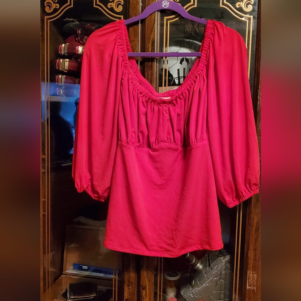 PEASANT TOP VACATION BLOUSE IN Red VIXEN BY MICHELINE PITT